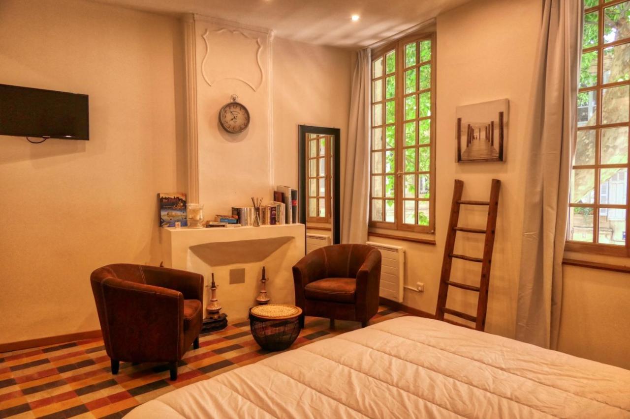 La Chambre Des Petits Papes, Intra Muros Bed and Breakfast Avignone Esterno foto