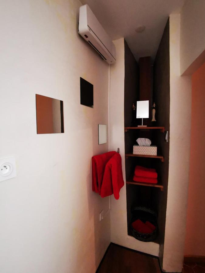 La Chambre Des Petits Papes, Intra Muros Bed and Breakfast Avignone Esterno foto